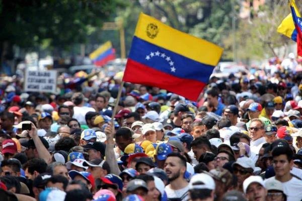 Venezolanos en Veracruz se manifiestan contra Maduro a dos meses de las elecciones