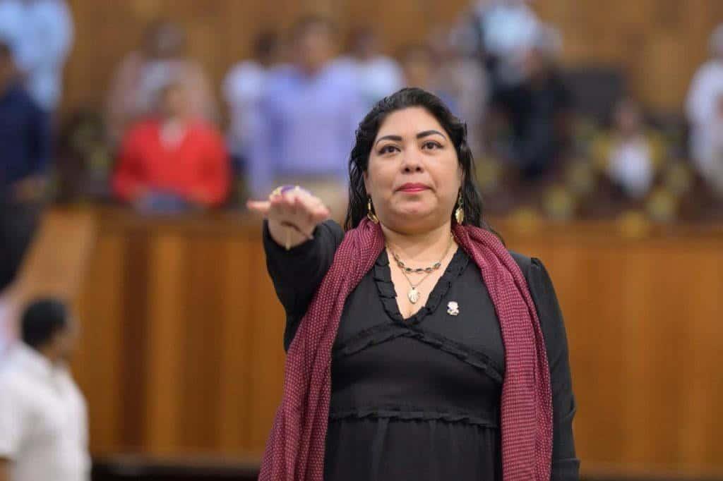 Exige Morena de Hueyapan explicar presentación de priistas como dirigentes del partido