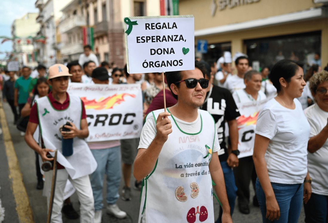 Realizan marcha a favor de la donación de órganos en Veracruz