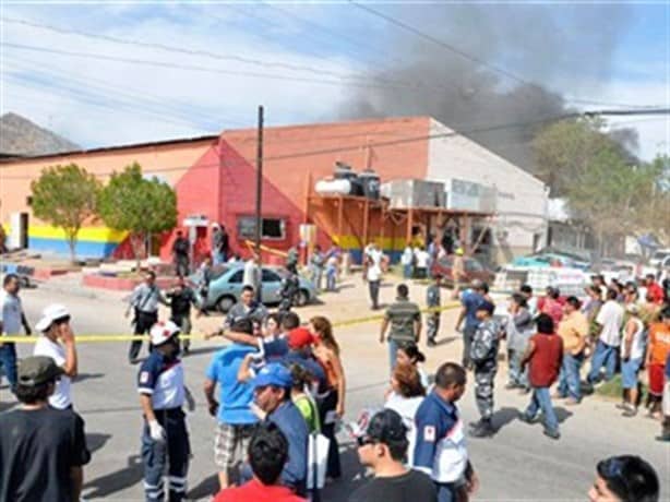 Antes de marcharse  AMLO da pensión vitalicia a padres que perdieron a sus hijos en incendio de guardería ABC