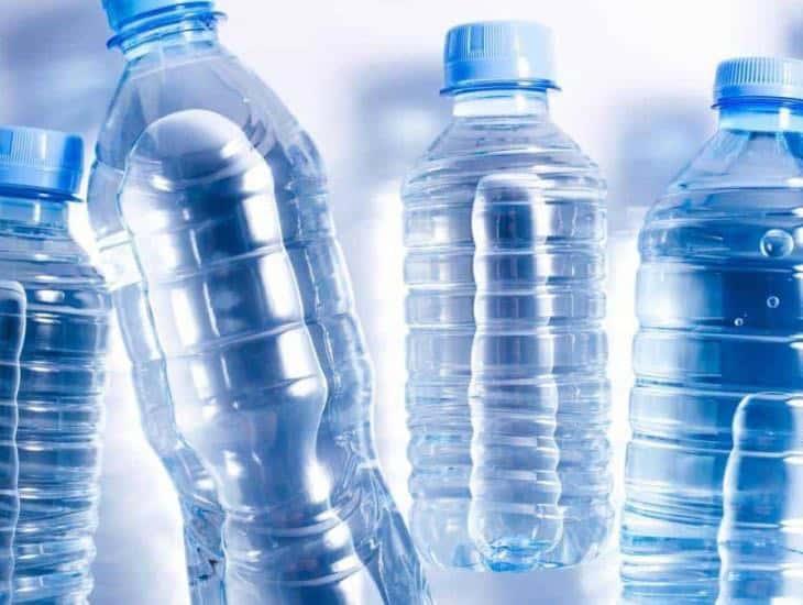 Alerta: tomar agua embotellada pone en peligro tu salud, esto es lo que dice un estudio científico