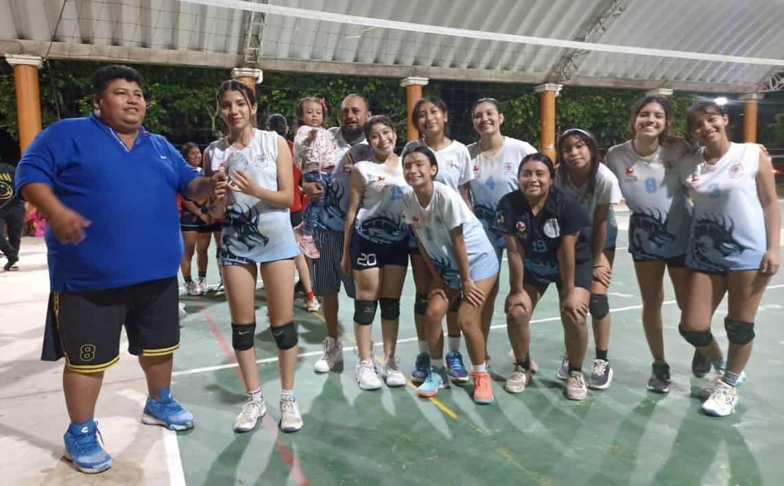 Draga se corona en el Voleibol ´20 de Noviembre´ de Jáltipan