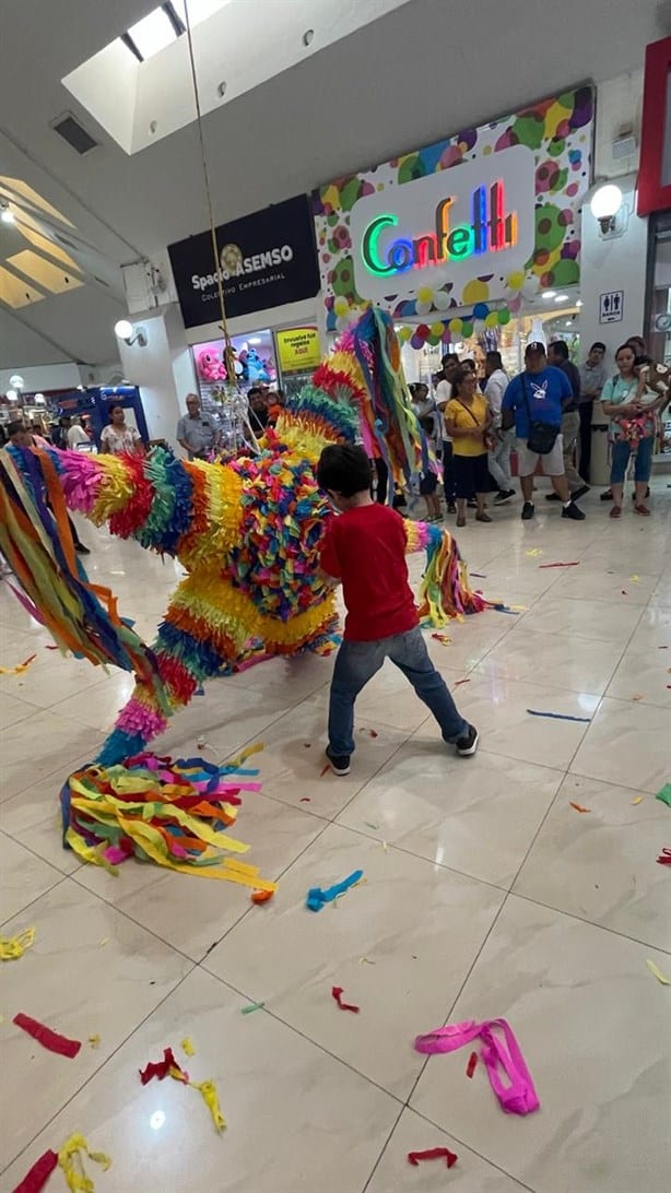 Plaza Mocambo, un centro comercial de auténticos veracruzanos | VIDEO