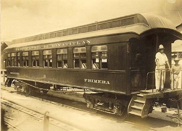 Desde el archivo histórico: Así lucía el interior del Ferrocarril de Minatitlán hace 100 años