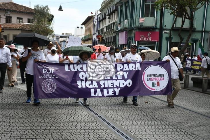 Trabajadores del Poder Judicial se manifiestan una vez más en Xalapa; piden diálogo con Claudia Sheinbaum