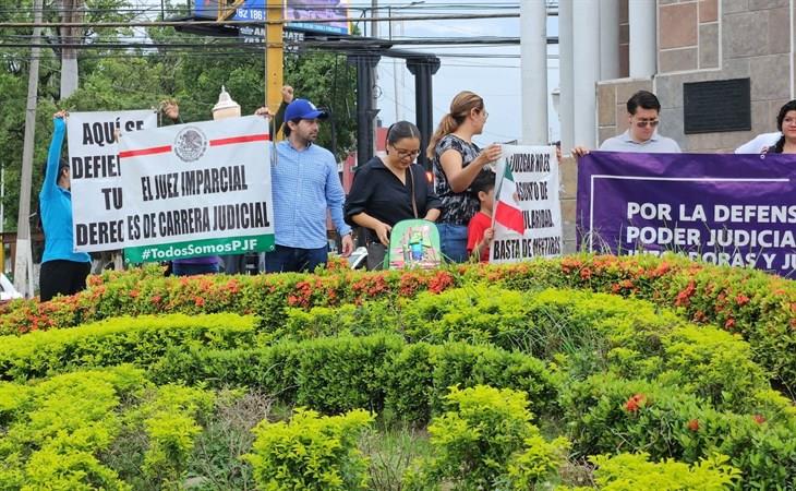 ¡También en Poza Rica! Trabajadores del PJF piden diálogo con Claudia Sheinbaum