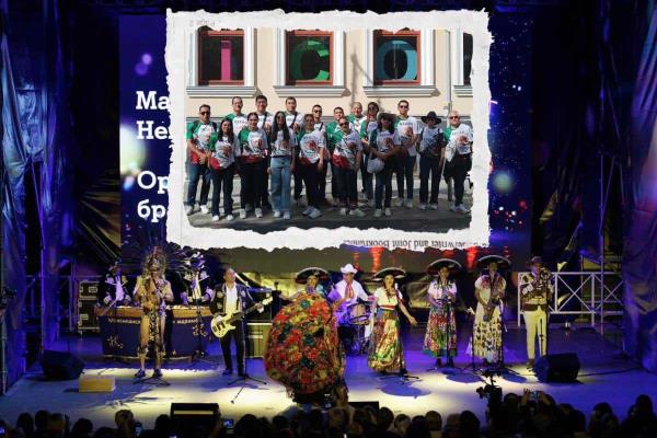 Orquesta Hermanos Godoy de Orizaba sorprende con flashmob en Rusia (+Video)