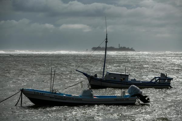 Cierran a la navegación el puerto por vientos del norte en Veracruz