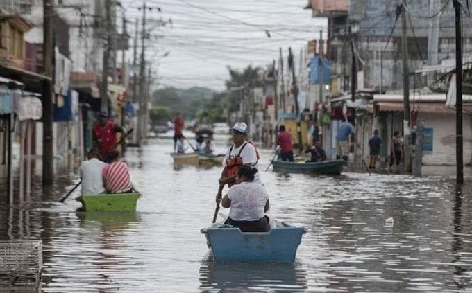 Lluvias en Coatzacoalcos: Así se vio la primera inundación de la zona sur registrada en fotografías