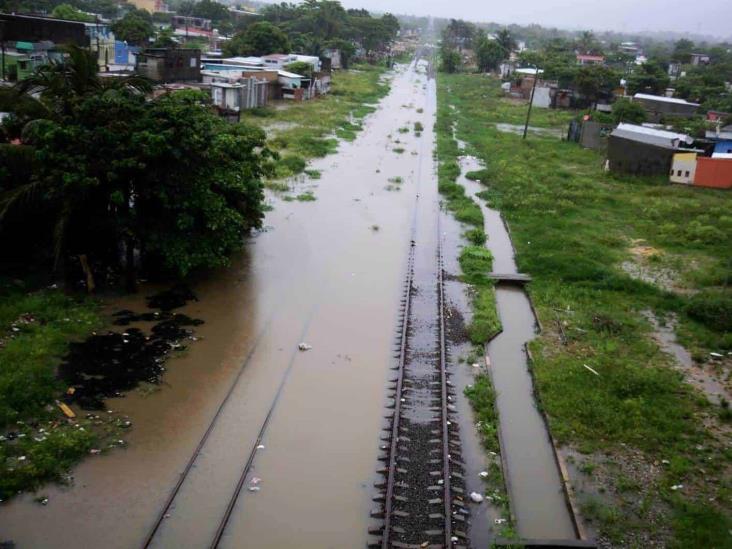 Estos fueron algunos de los estragos que dejó la fuerte lluvia en Coatzacoalcos | FOTOS