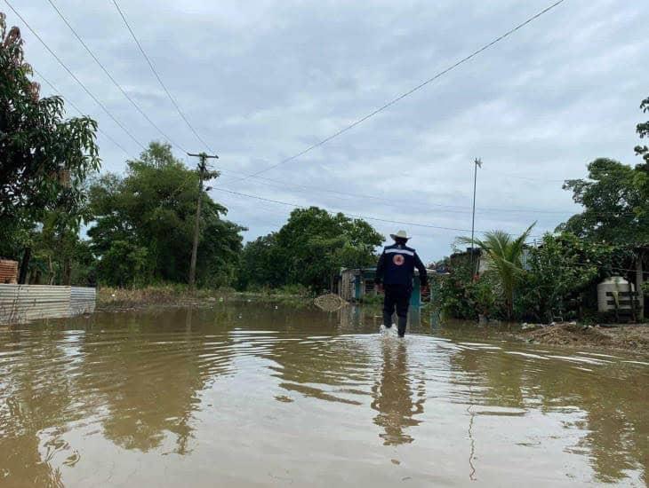 Estos municipios del sur de Veracruz se encuentran en alerta por inundaciones y cortes carreteros