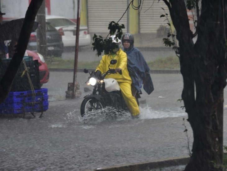 Remanentes de la depresión Tropical Once -E mantienen lluvias y tormentas en 3 municipios del sur de Veracruz