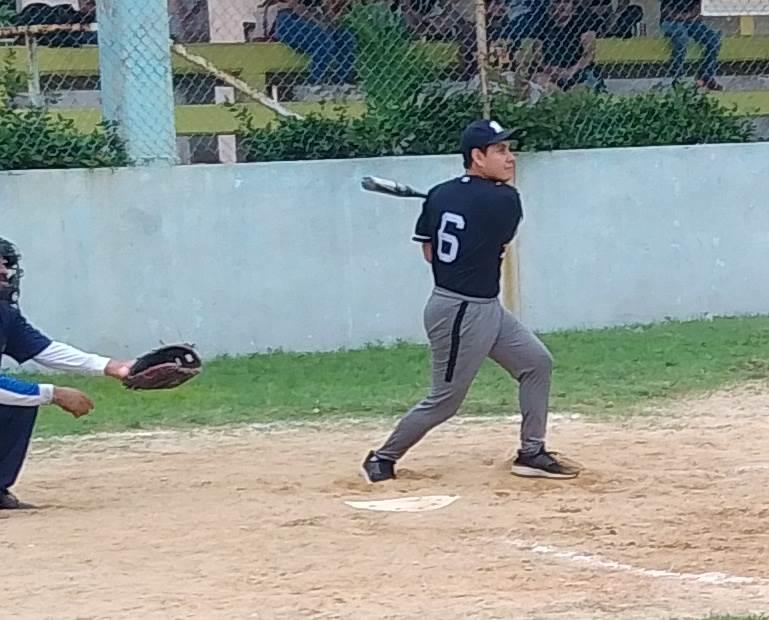 Jornada interesante en el softbol botanero