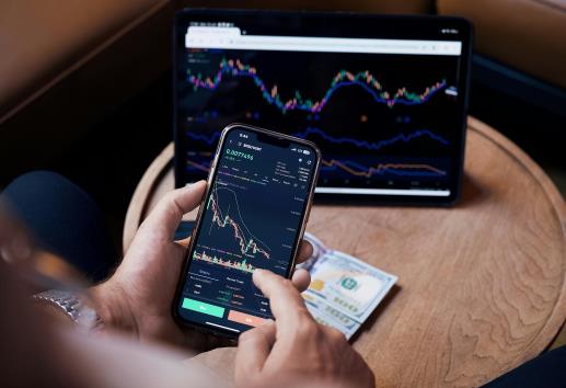 Conoce el secreto para reducir los riesgos de la inversión al mínimo y protege tu dinero