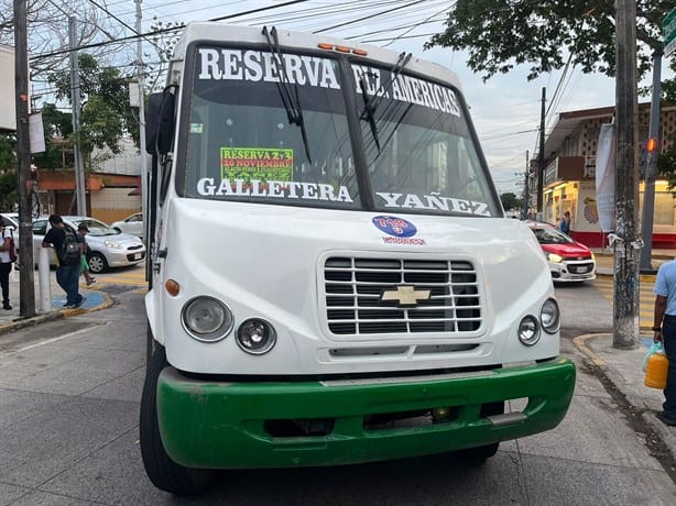 Camión urbano atropella a mujer en el fraccionamiento Virginia, en Boca del Río | VIDEO