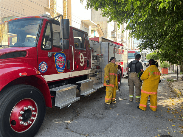 Fuga de gas provoca incendio en fraccionamiento Joyas de Mocambo, Boca del Río