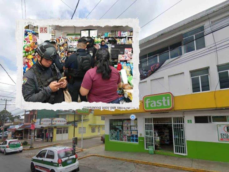 Violento asalto en tienda Fasti de avenida Granada en Xalapa