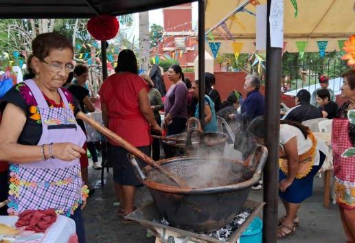 Inicia en Orizaba la Feria del Mole con tradicional representación