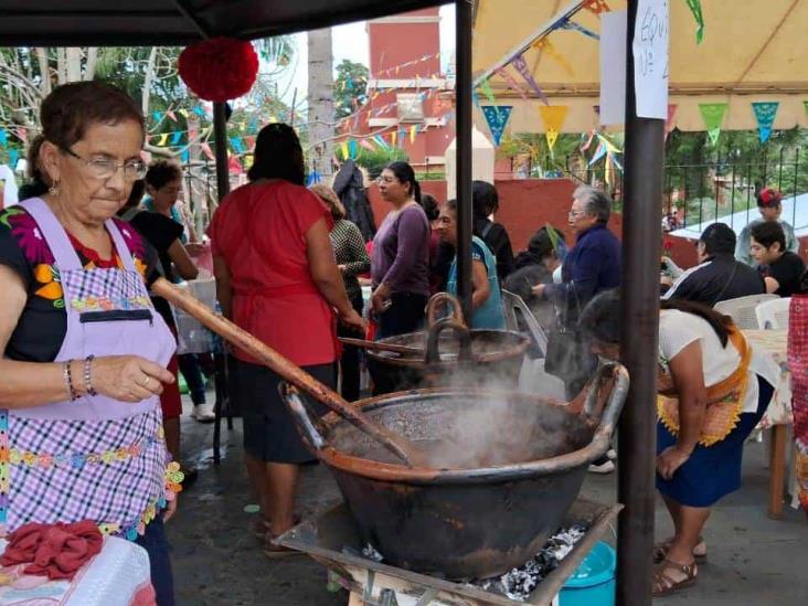 Inicia en Orizaba la Feria del Mole con tradicional representación