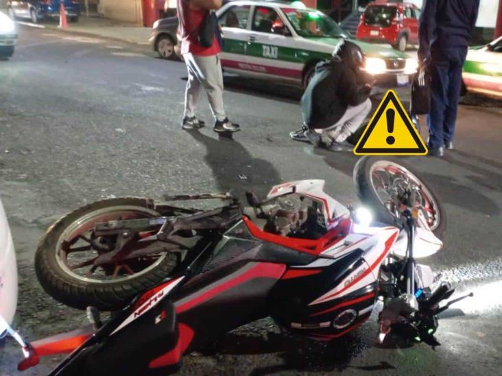 Arrollan a motociclista en colonia Ferrer Guardia de Xalapa