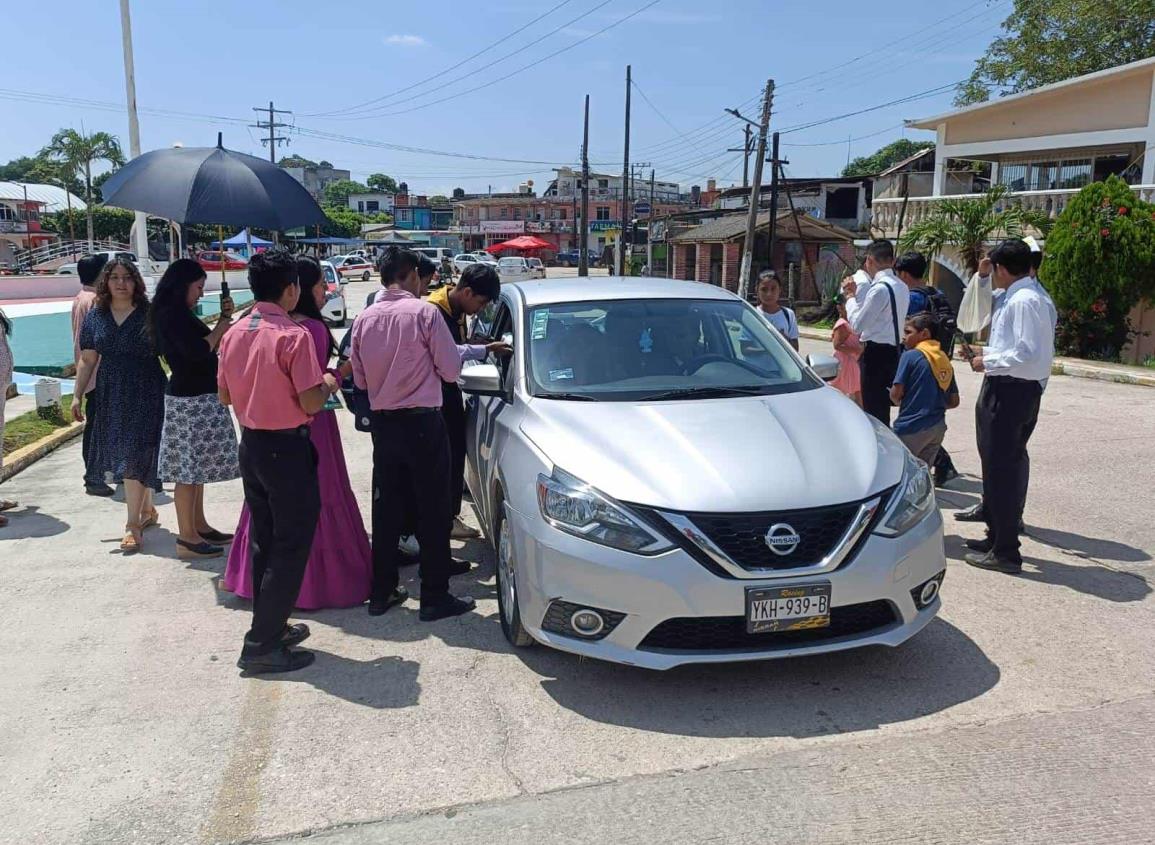 Adventistas llevaron a cabo colecta en Villa Cuichapa