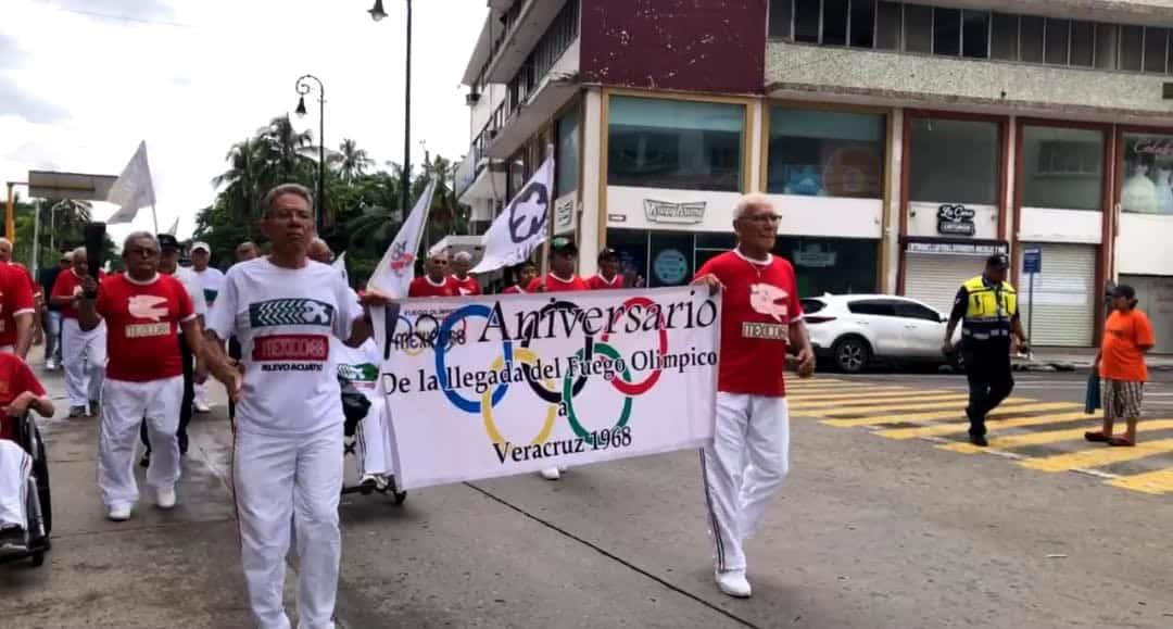 Conmemoran llegada del fuego olímpico a Veracruz en 1968