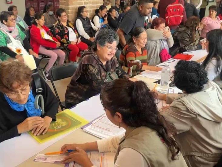 Comenzó en Xalapa registro de mujeres de 60 a 64 años para la pensión del Bienestar