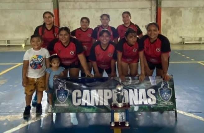 Las Bandidas "asaltan" el campeonato del Futsal Femenil de San Andrés Tuxtla