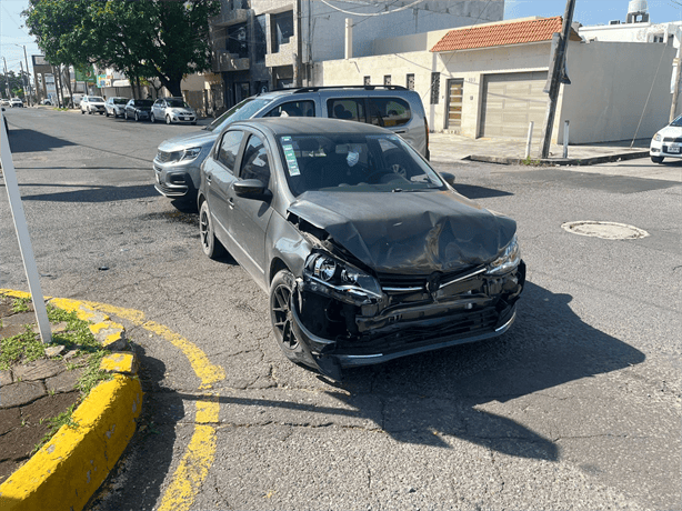 Accidente en fraccionamiento Reforma de Veracruz deja una persona lesionada