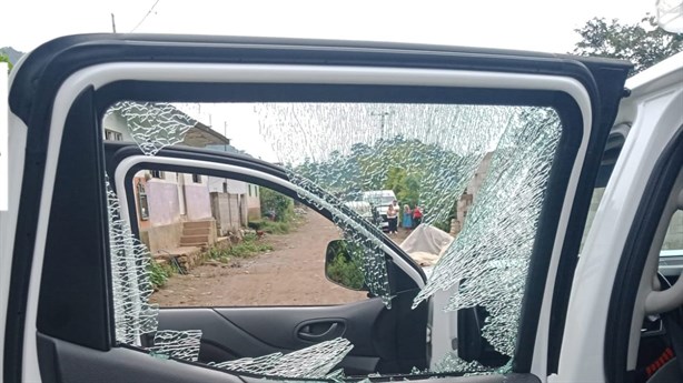 Hombre es detenido en Atzacan; habría causado daños a una patrulla municipal