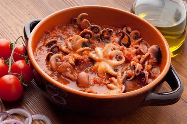 Secretos del mar: cómo hacer un pulpo a la veracruzana, paso a paso