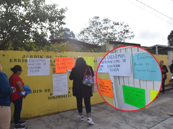 Por falta de maestro, toman jardín de niños en el Sumidero de Xalapa