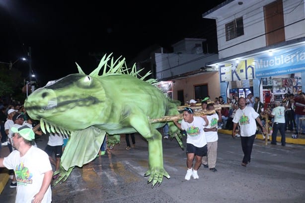 Con éxito se realizó la Mojiganga 2024 en Alvarado