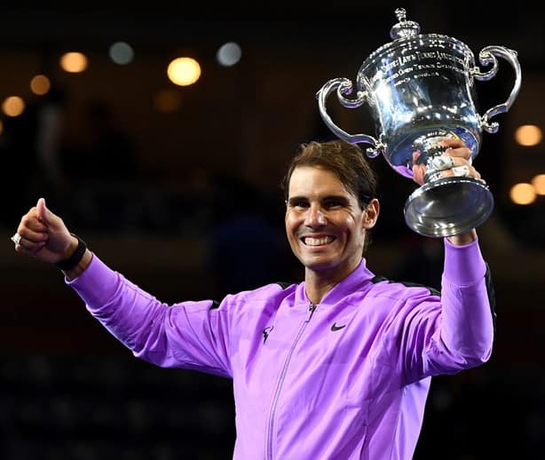 Rafael Nadal el "rey de la arcilla" se retira del tenis profesional