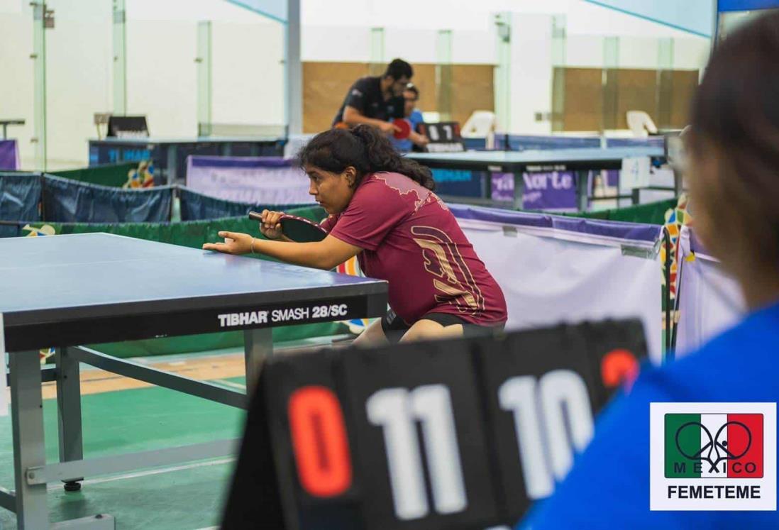 Brilla Veracruz en evento de tenis de mesa
