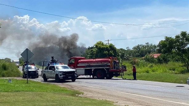 Incendian vehículos y negocios en Villahermosa, Tabasco; dos policías fueron baleados | VIDEO
