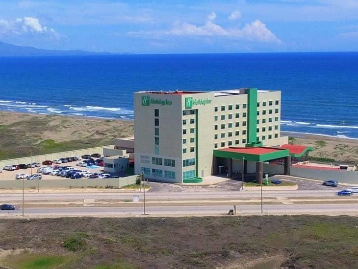 Hotel ubicado en el malecón de Coatzacoalcos tiene vacante, aquí los requisitos