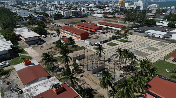 Reconstruyen edificios en el Instituto Ilustre Veracruzano; ya se estaban cayendo