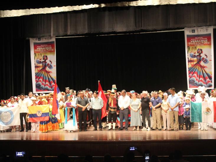 Unen y comparten cultura a través de la danza en el Festival Internacional ‘Puerta de las Américas’