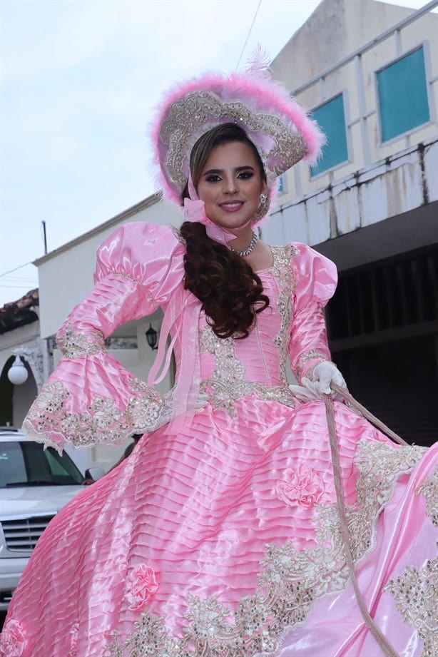 Realizan Cabalgata Oficial 2024 en honor a la Virgen del Rosario