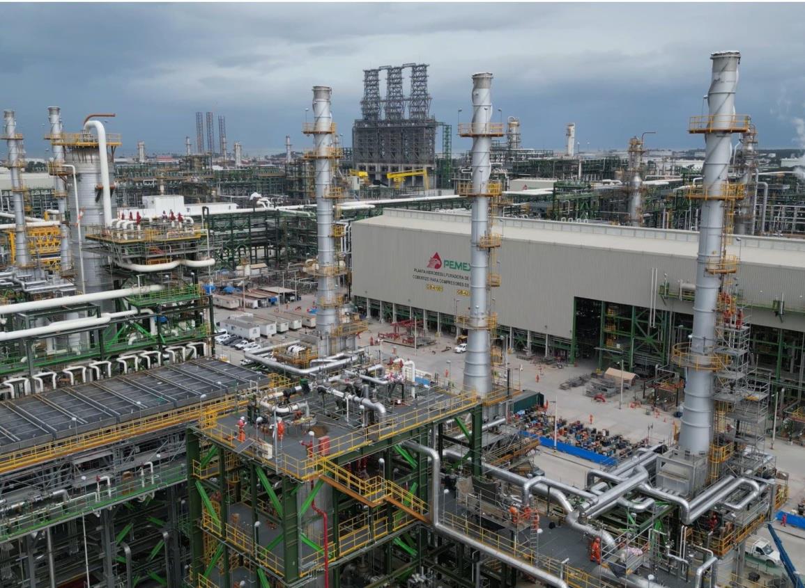 Pemex: por finalizar periodo de pruebas en Refinería Olmeca; a esta capacidad funciona l VIDEO