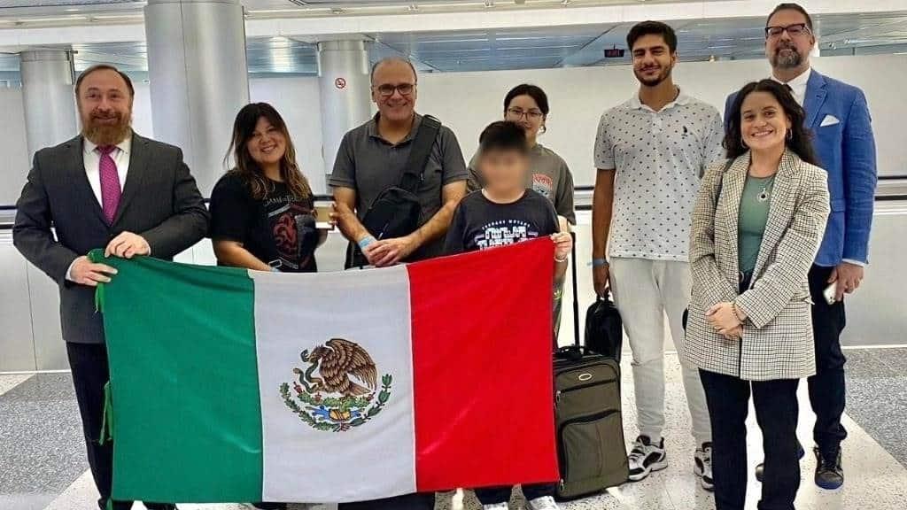 Siete mexicanos abandonan Líbano ante el aumento de tensión con Israel