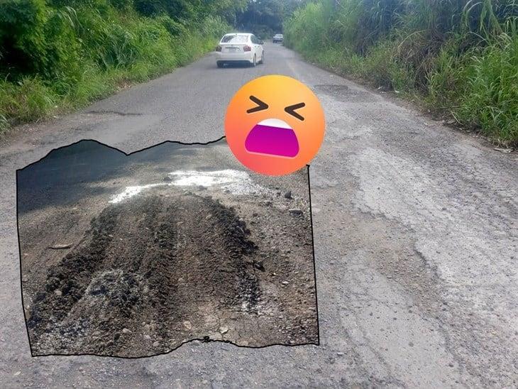 Mal estado de la carretera de Colipa representa un calvario para los conductores