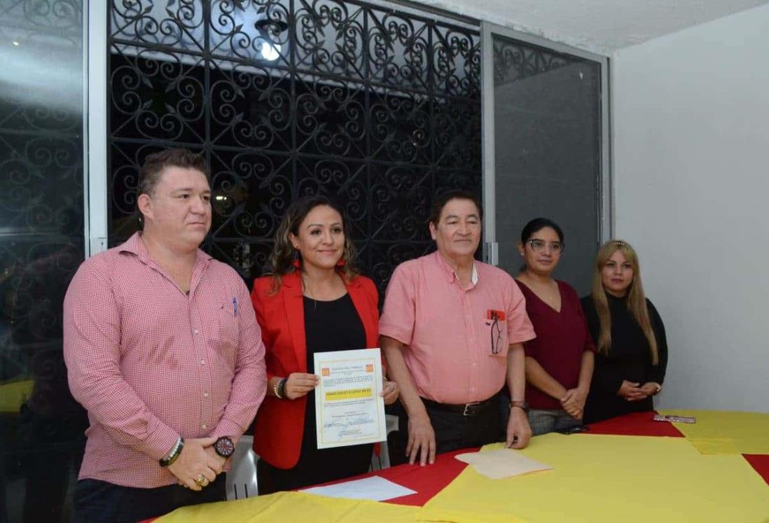 Anaíd Violeta López Mejía, coordinadora de afiliación del PT en Boca del Río | VIDEO