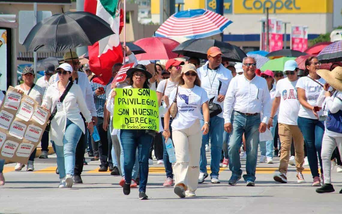 Empleados judiciales andan sin control