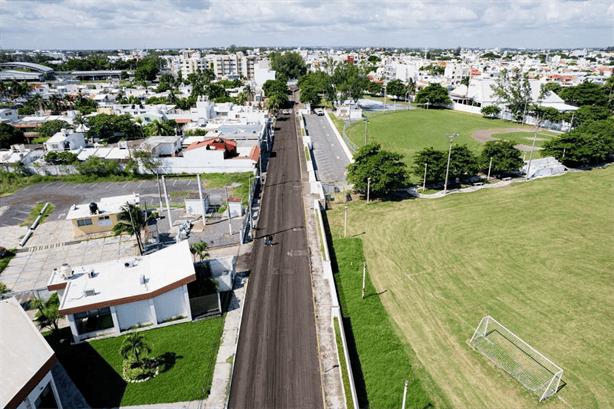 Avanza pavimentación en la colonia La Petrolera de Boca del Río