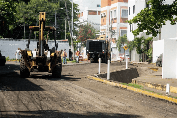 Avanza pavimentación en la colonia La Petrolera de Boca del Río