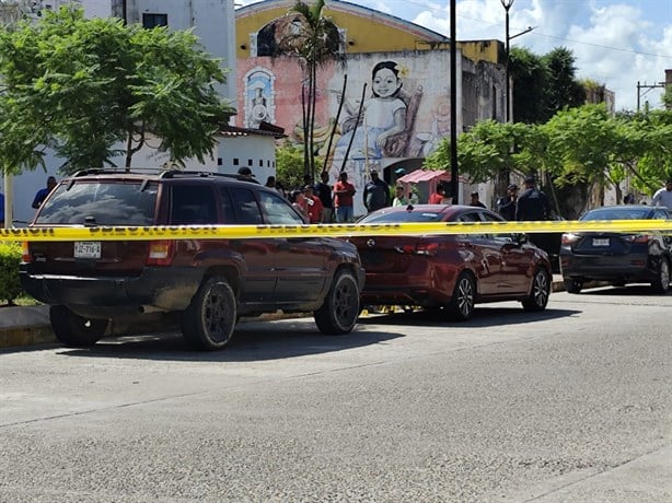 Asesinan a excomandante de la Policía en pleno centro de Cosamaloapan