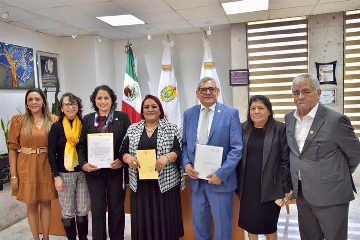 Recibe Congreso iniciativa para reformar Ley Orgánica de la UV