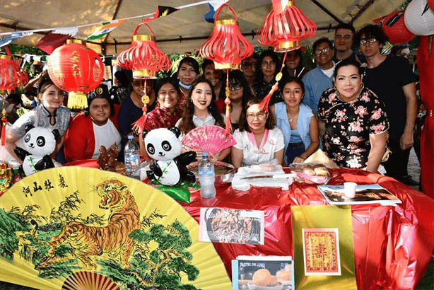 Centro de Idiomas de la UV celebra su 44 aniversario con evento cultural y gastronómico